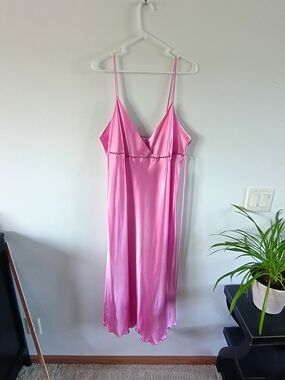Bali Studio Collection Pink Satin Slip Nightgown Chemise XL Y2K Spaghetti Strap